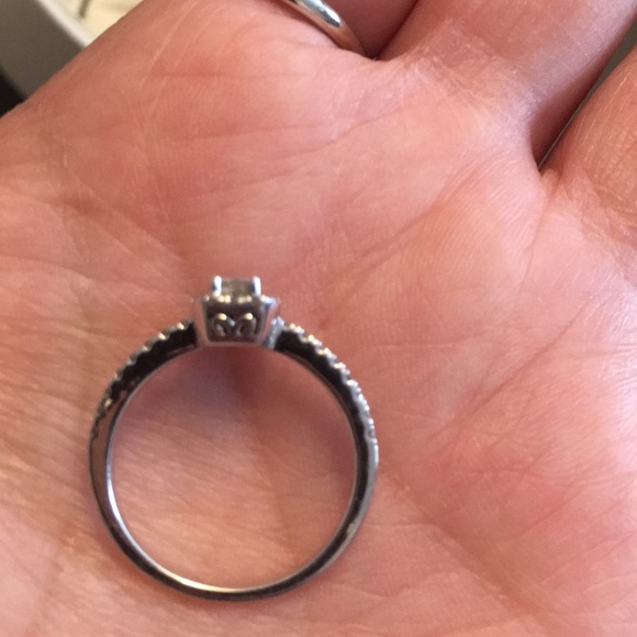 Kay Jewelers(Ever Us) 14k white gold and diamonds - Picture 5 of 7